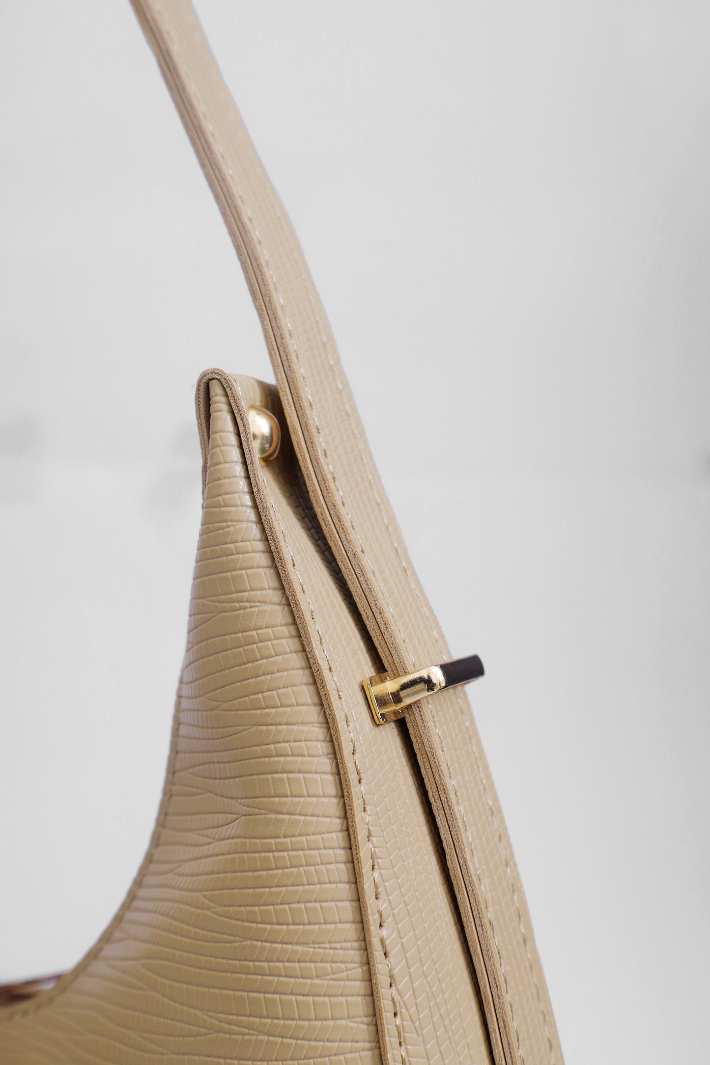 Ravora Ember Beige