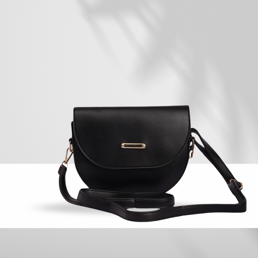 Chic black dual strap bag