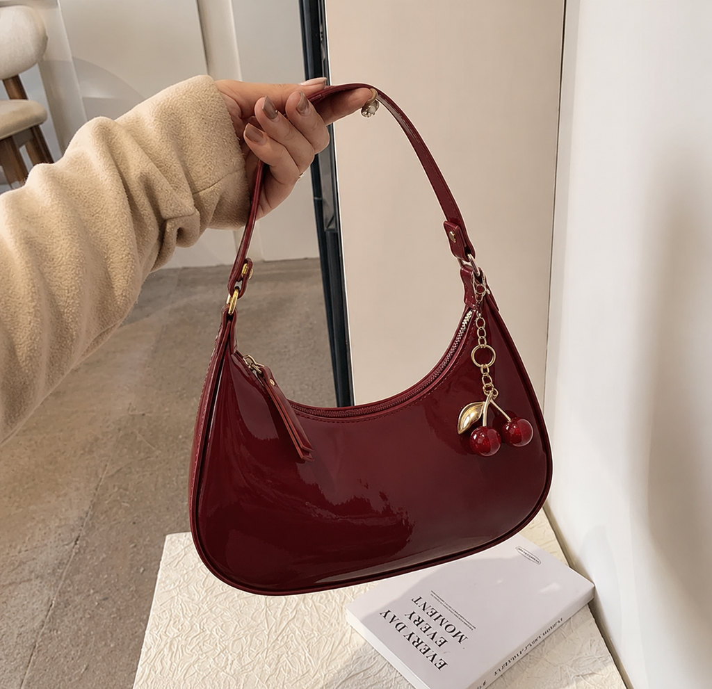 Ravora Champagne Bag
