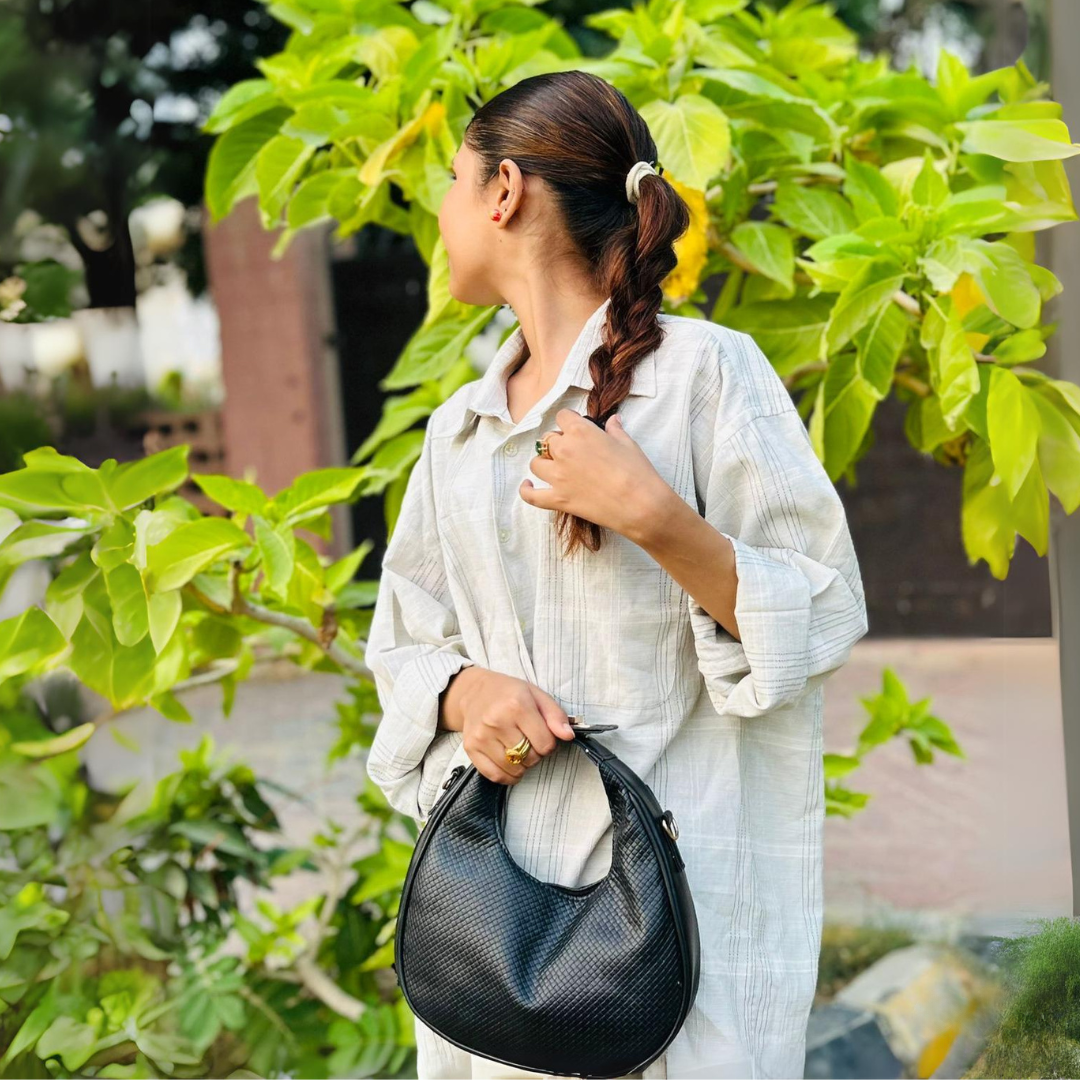 Elara Black Bag